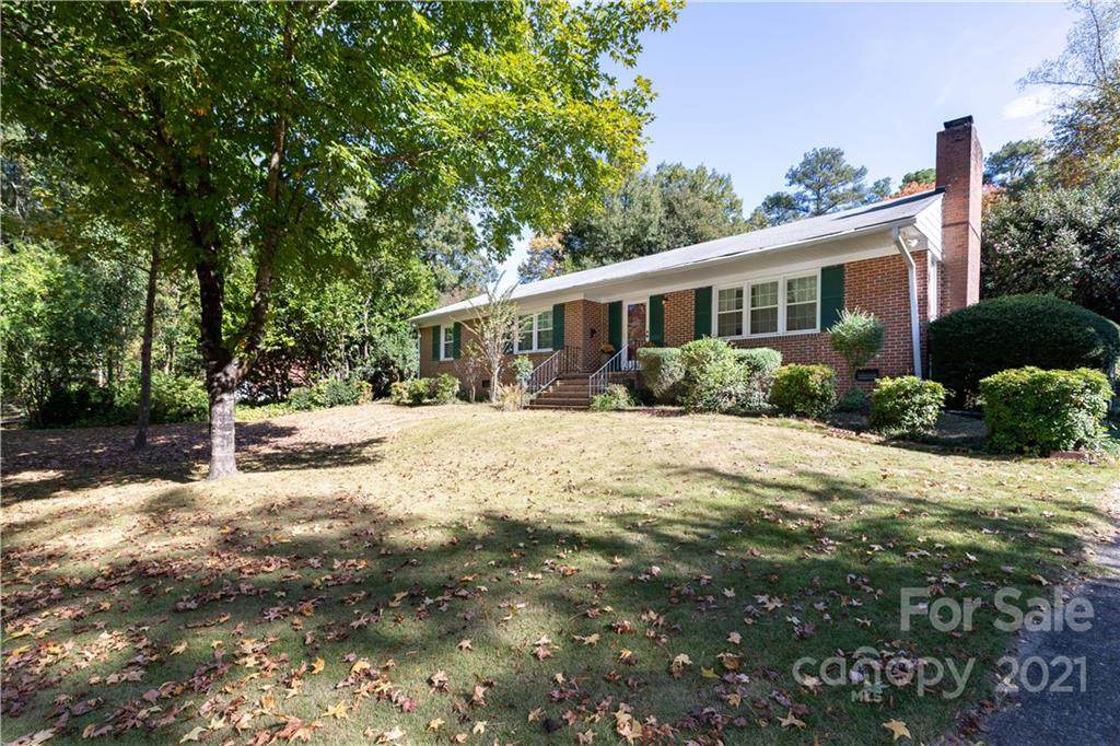 1222 Hermitage Road - Photo 1