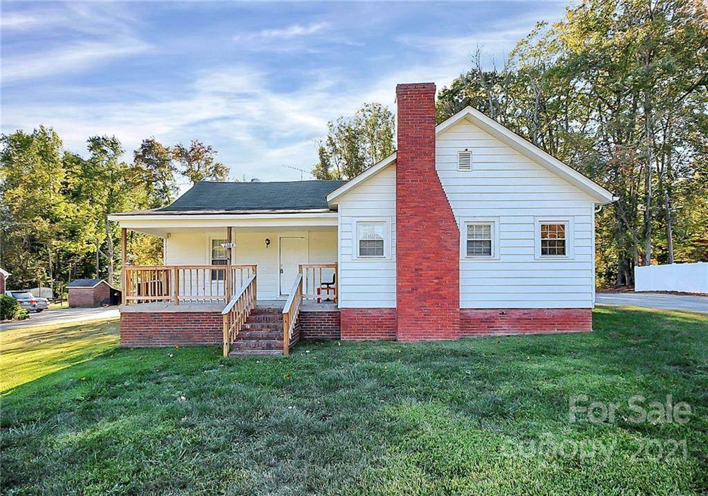 6109 Freedom Drive - Photo 1