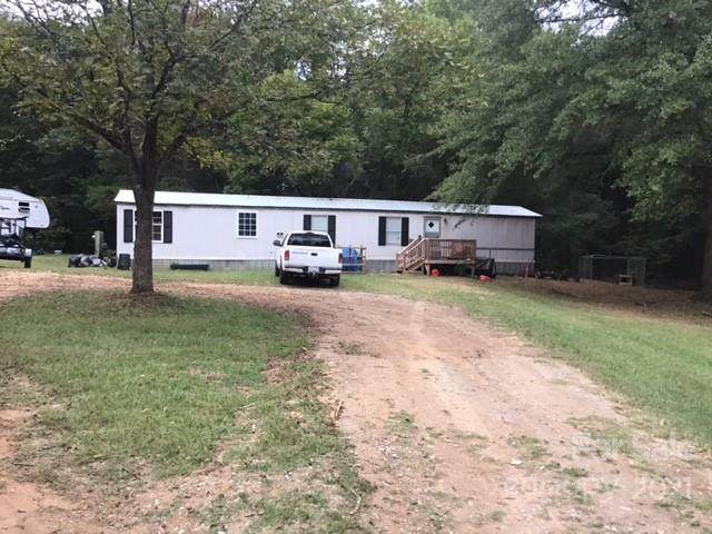 112 Leslie Drive - Photo 1