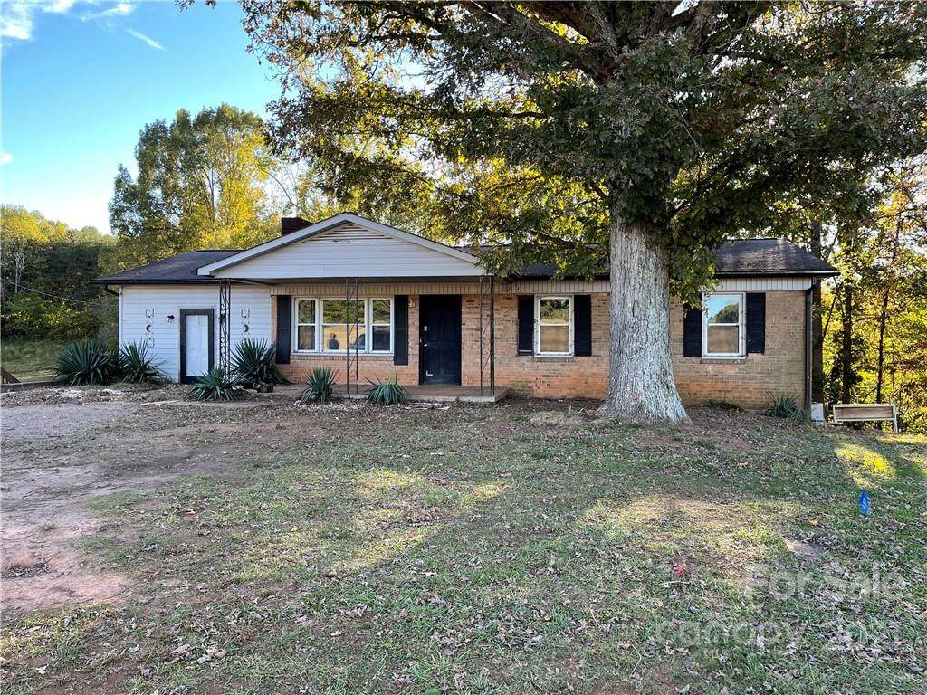 1354 Goble Road - Photo 1