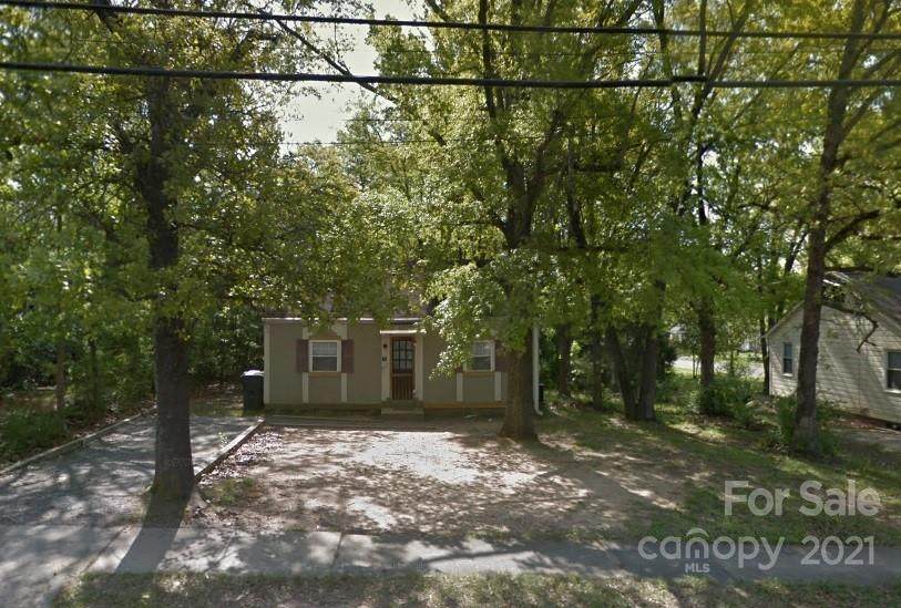 625 Spruce Street - Photo 1