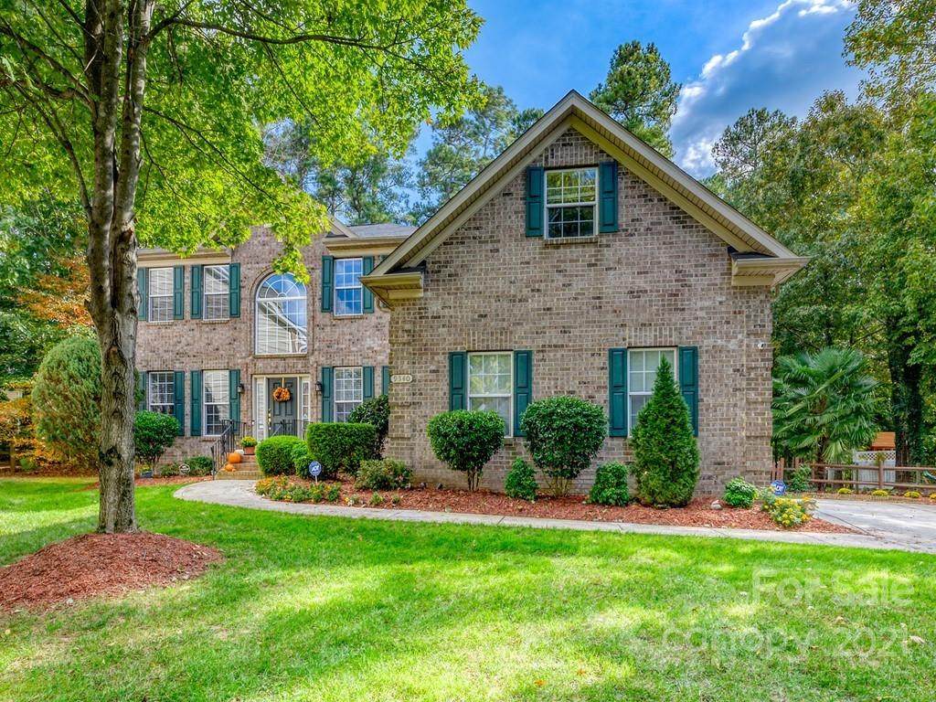 9340 Uxbridge Lane - Photo 1