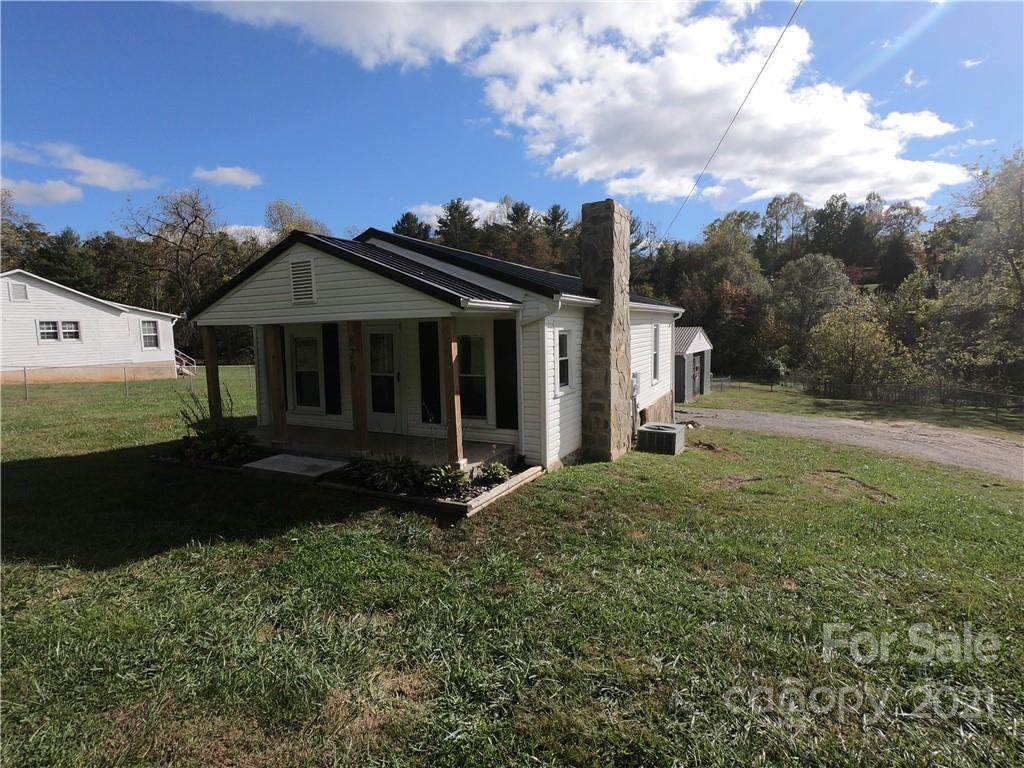 826 Oakland Avenue Extension - Photo 1