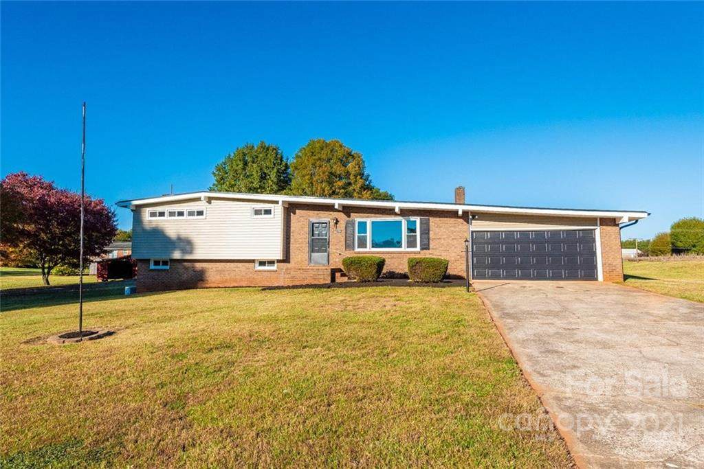 2794 Magnolia Street - Photo 1