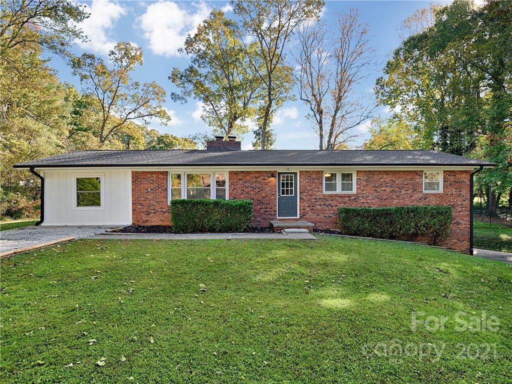 10 Hudson Lane - Photo 1