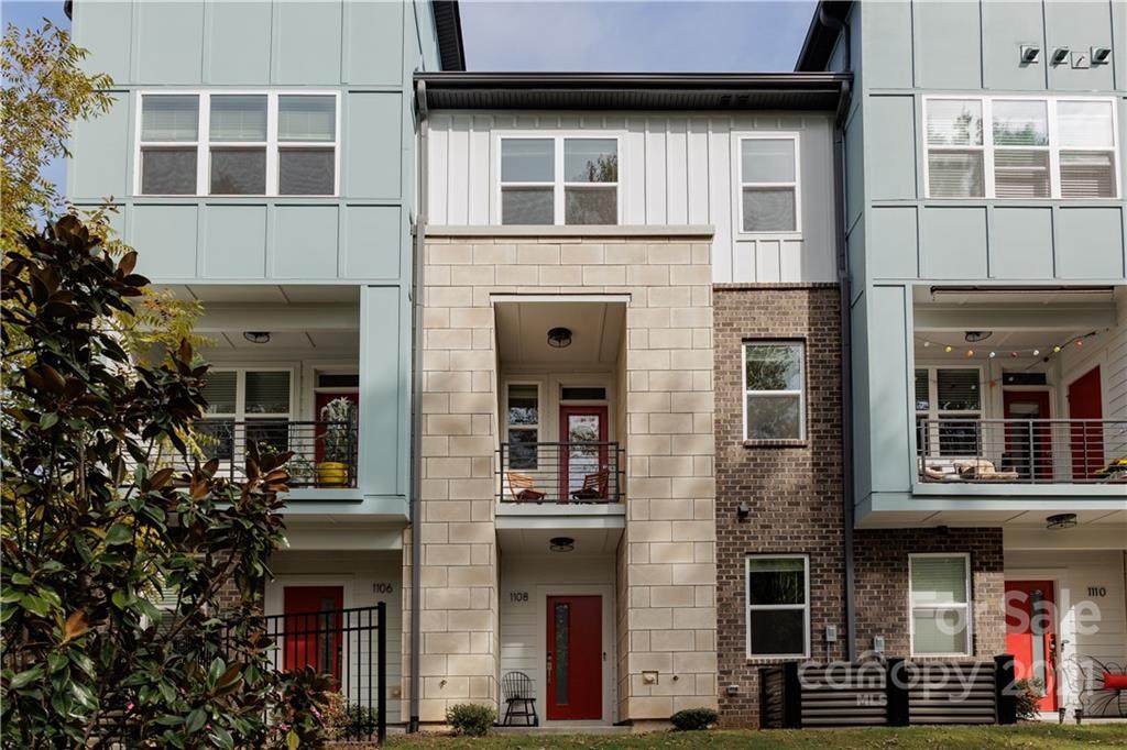 1108 36th Street - Photo 1