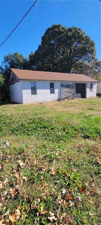 211 Ridge Avenue - Photo 1