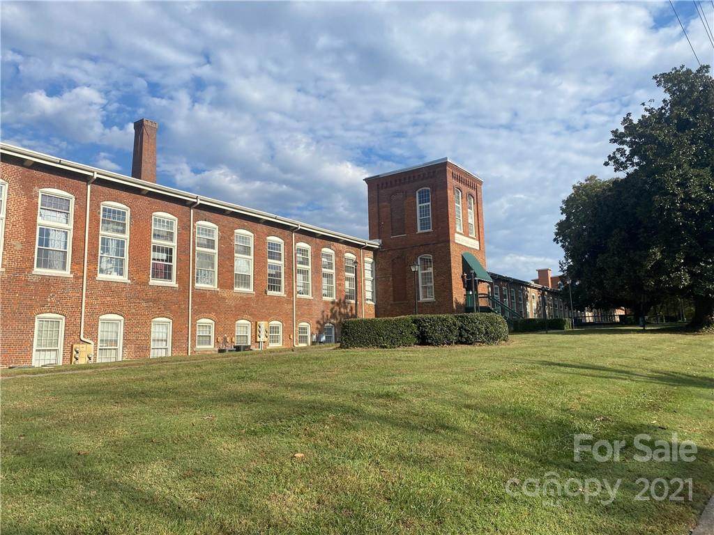 1 Buffalo Avenue - Photo 1