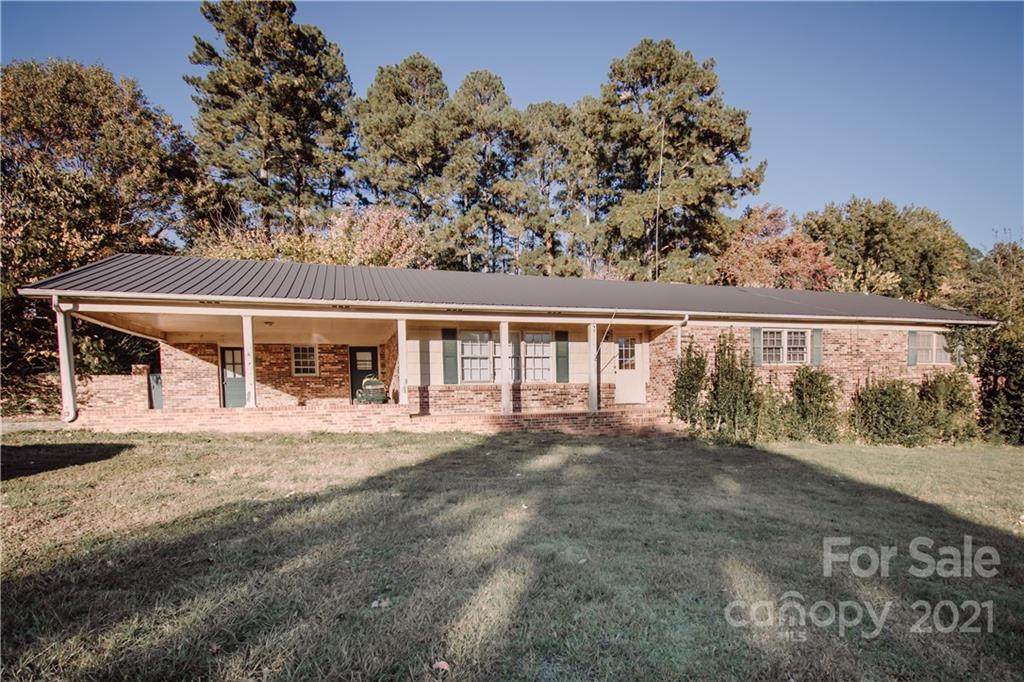 2437 Myra Lane - Photo 1