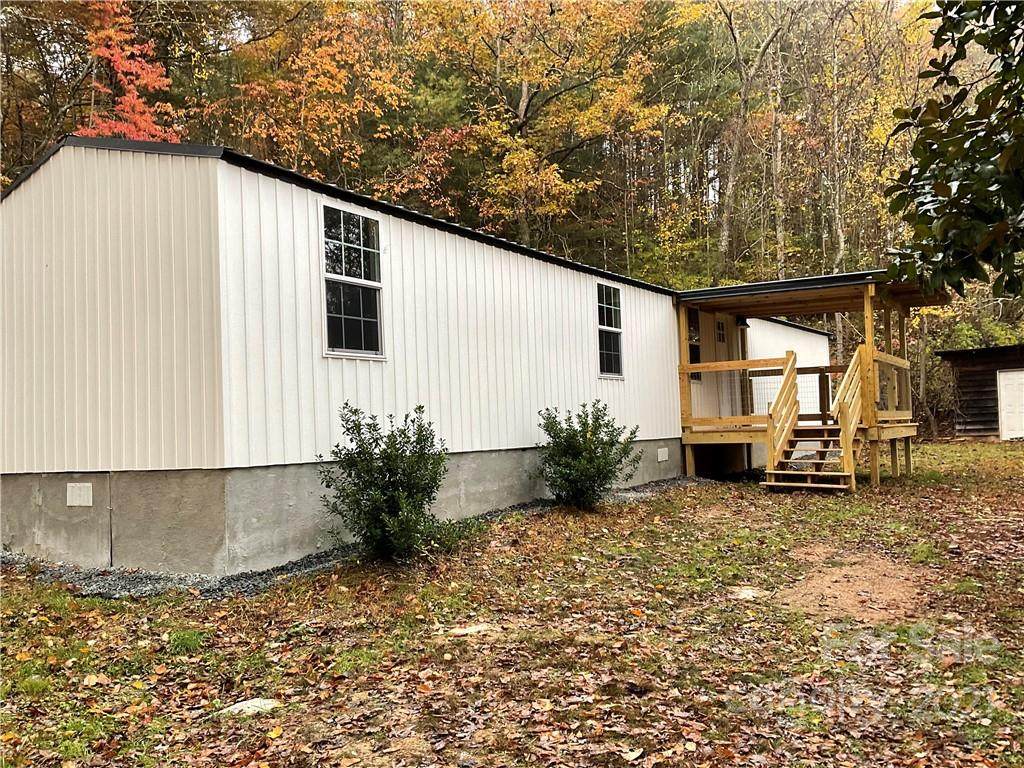 1031 Hudlin Gap Road - Photo 1