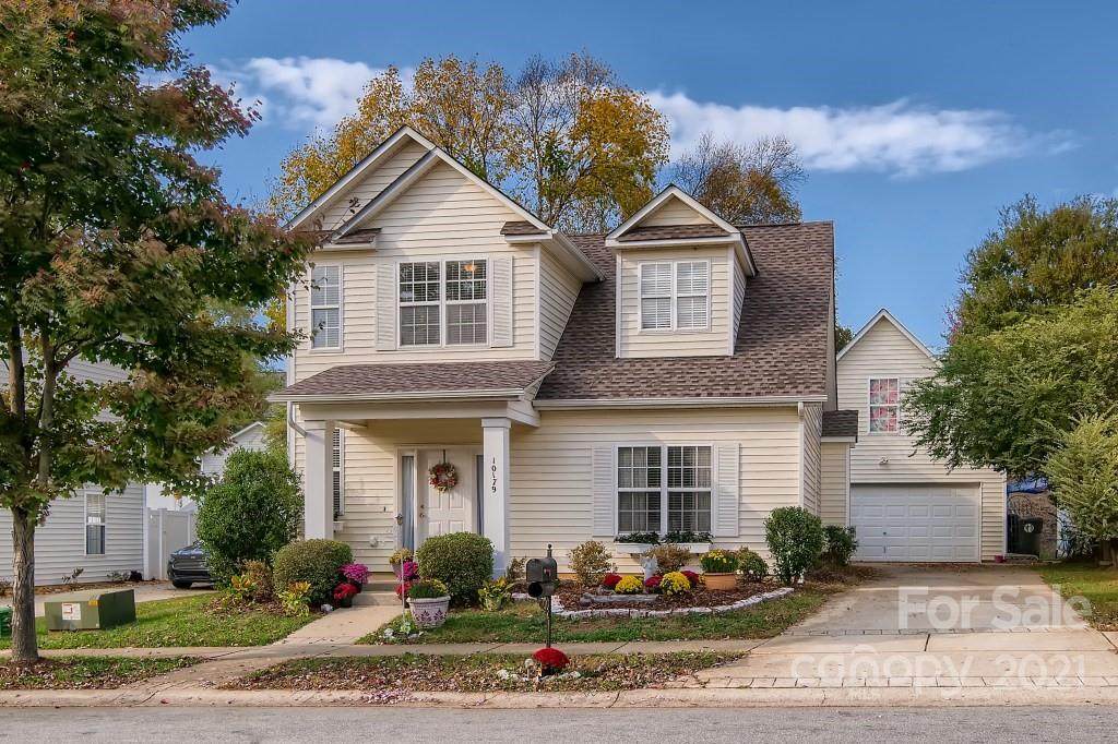 10719 Meadow Crossing Lane - Photo 1