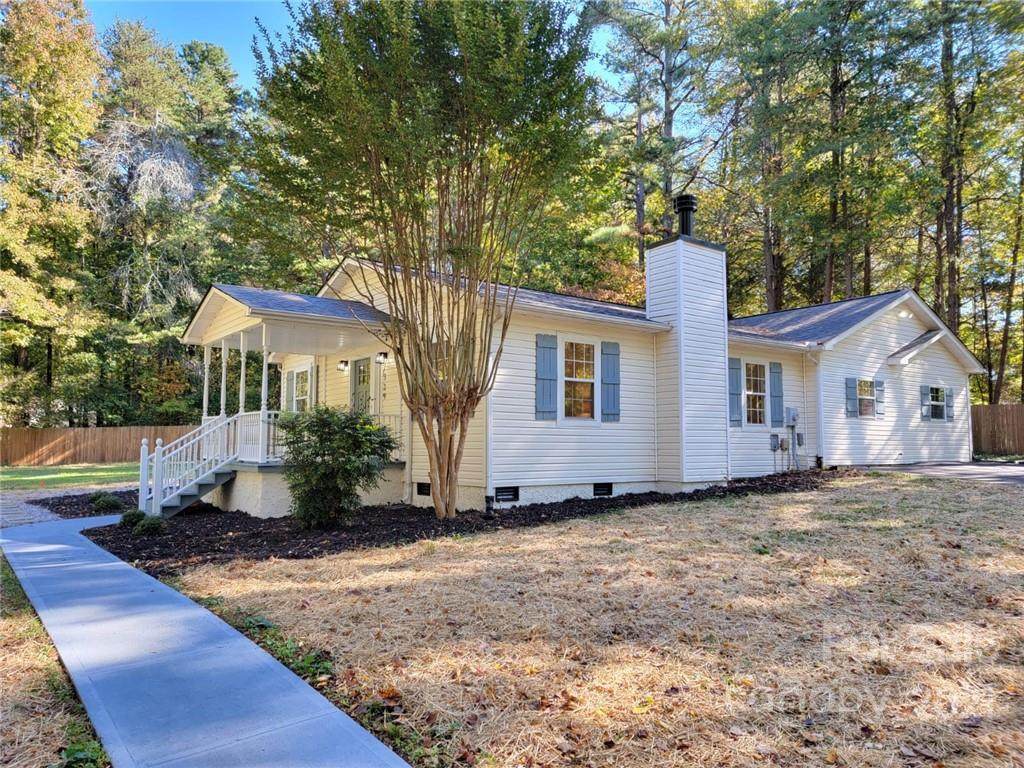 329 Leonard Road - Photo 1