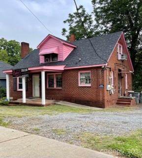 3508 Tuckaseegee Road - Photo 1