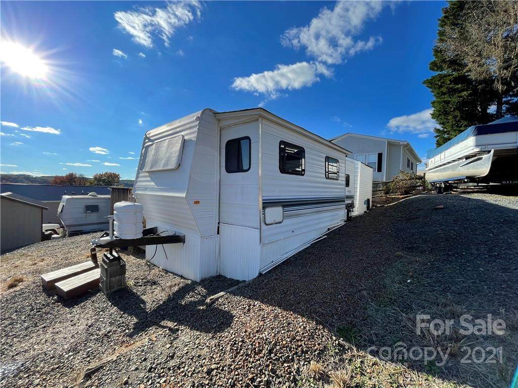 221 Grand View Drive - Photo 1