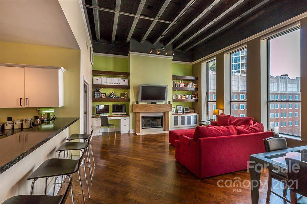 127 Tryon Street - Photo 1