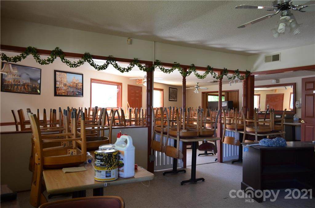 1058 York Road - Photo 1