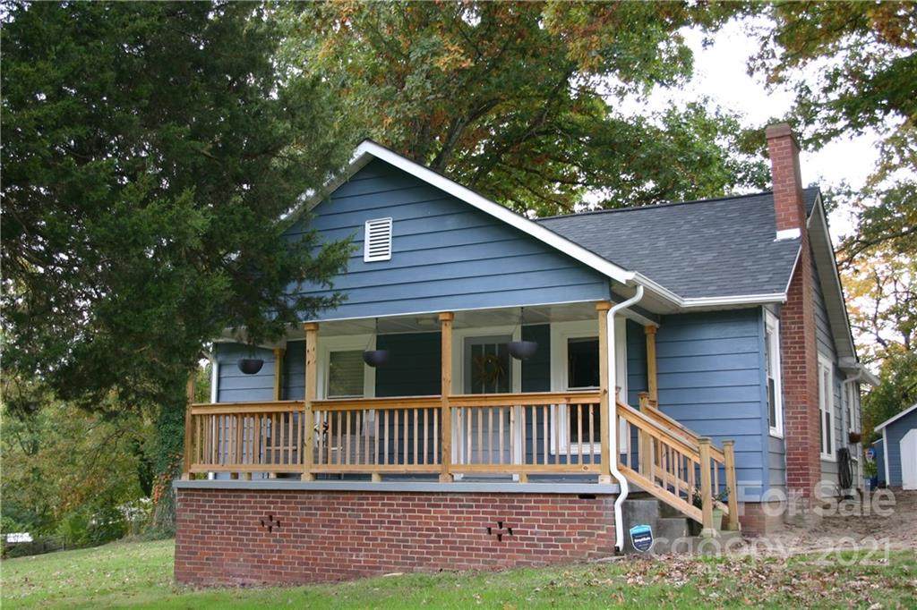 711 Maplewood Avenue - Photo 1