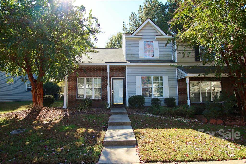 7526 Petrea Lane - Photo 1