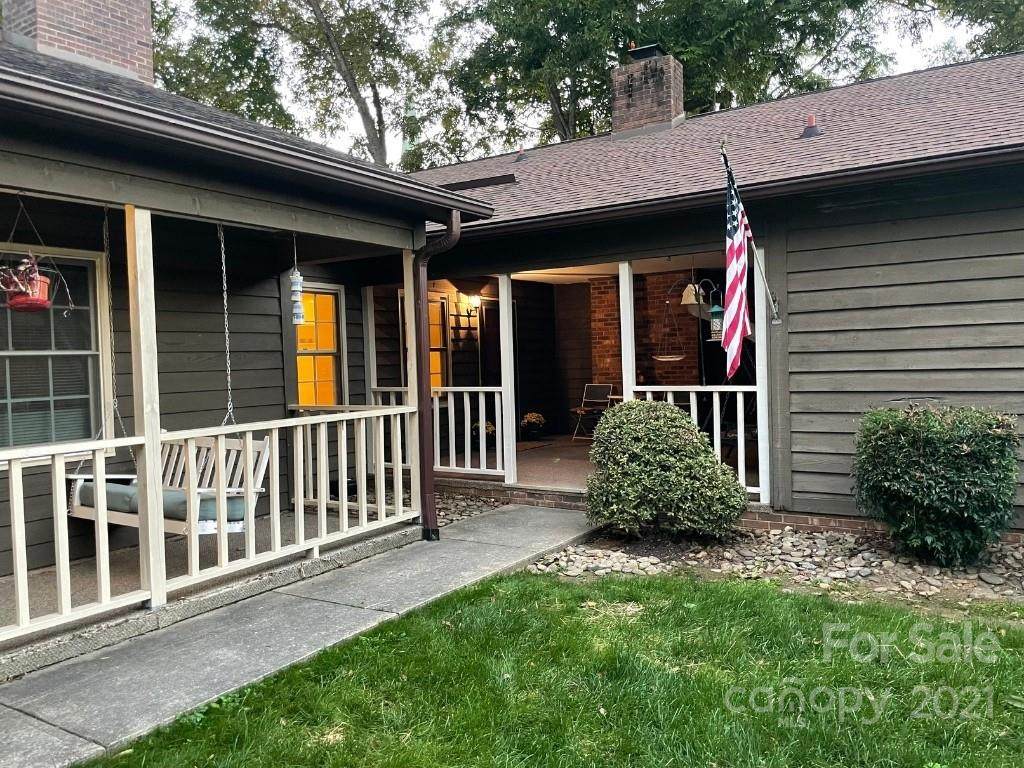 412 4th Avenue - Photo 1