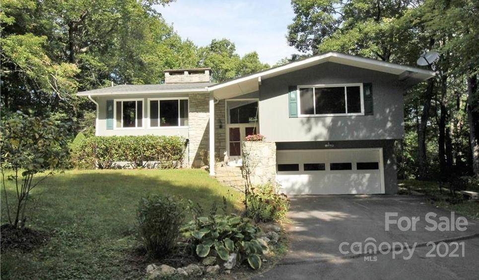7188 Valley View Drive - Photo 1