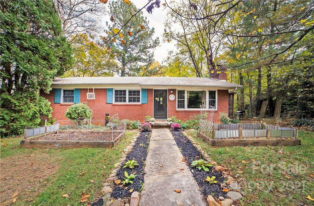 109 Sherwood Drive - Photo 1