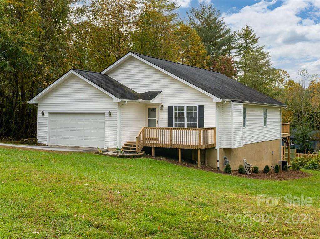 216 Windsor Court - Photo 1