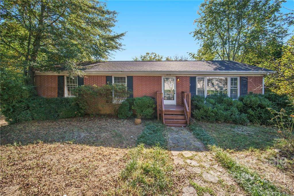 8516 Gilead Road - Photo 1