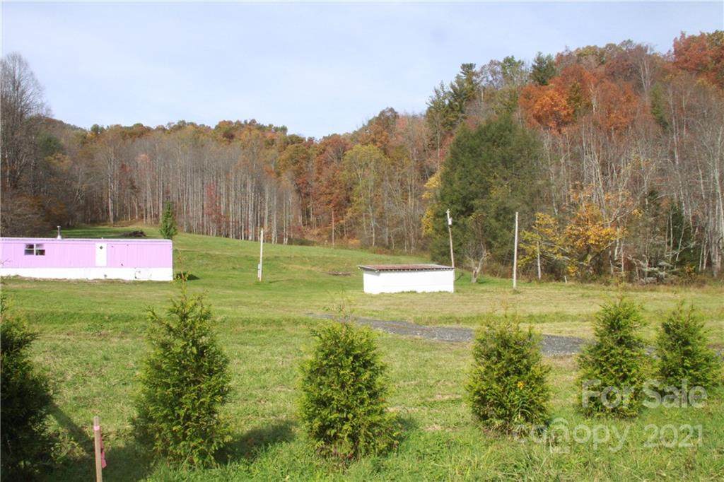 6692 Meadow Fork Road - Photo 1
