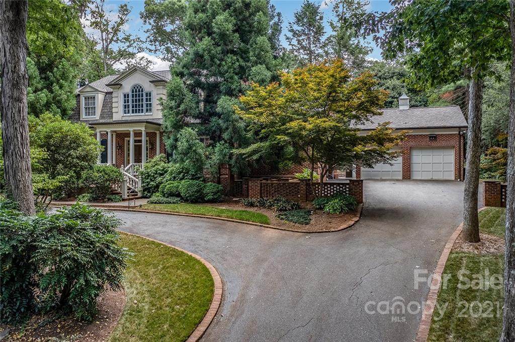 725 9th Avenue - Photo 1