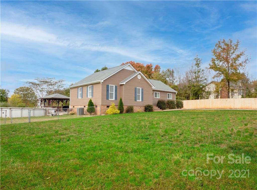3932 Majestic Lane - Photo 1