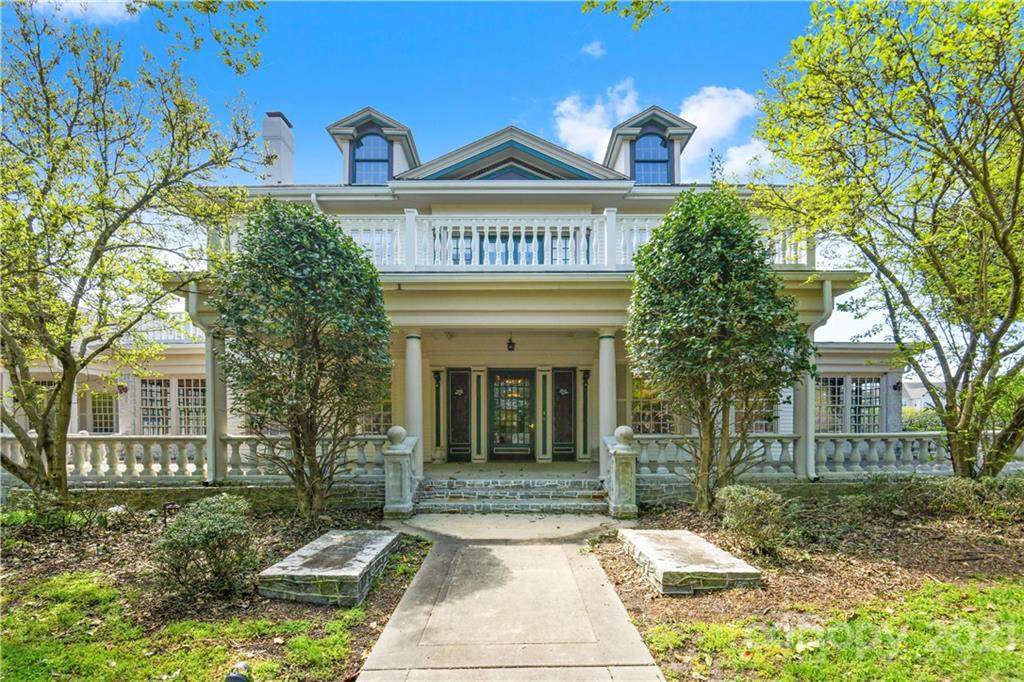 4400 Ben Franklin Boulevard - Photo 1
