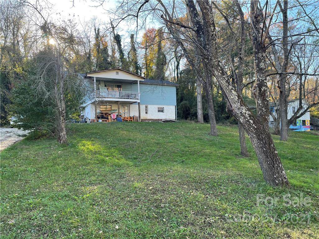 107 Glendale Avenue - Photo 1