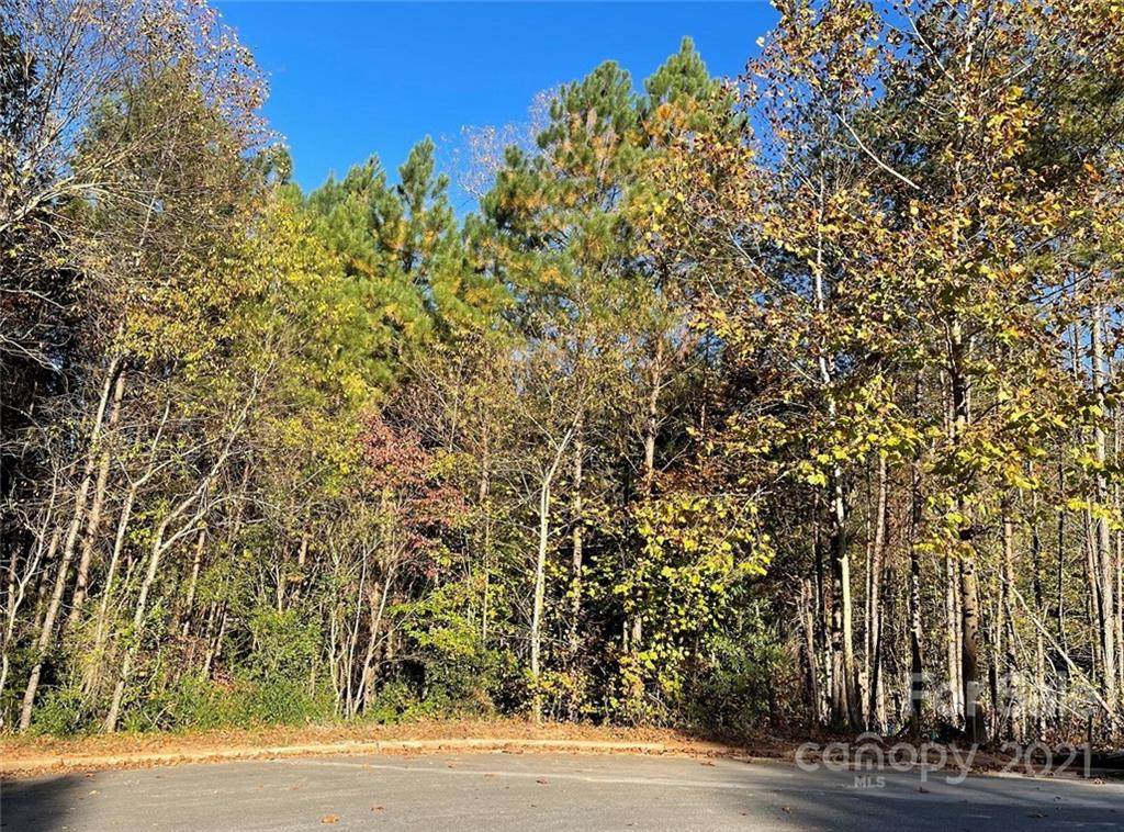 5138 Woodwinds Drive - Photo 1