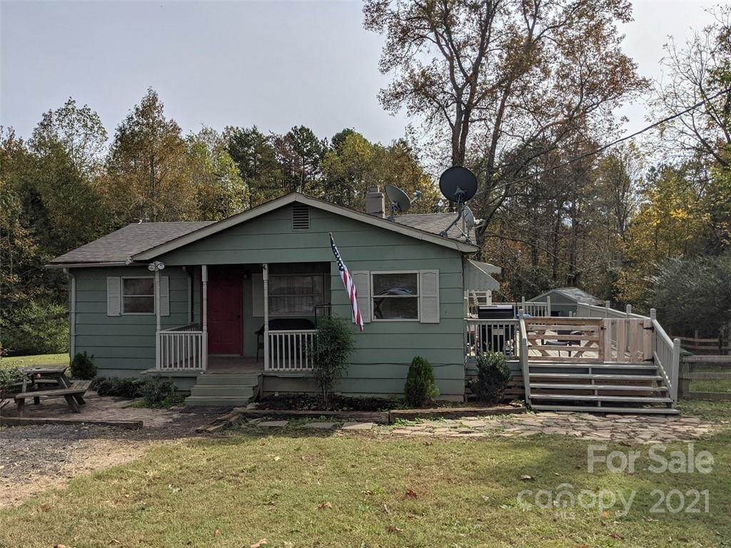 4327 White Road - Photo 1