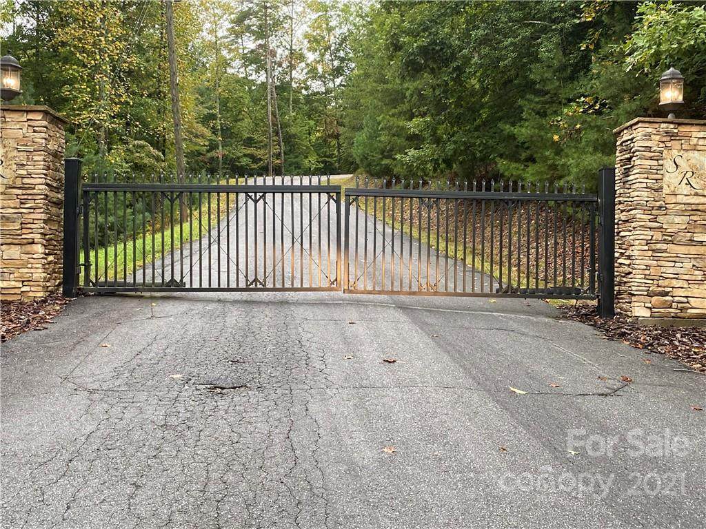 144 Fox Squirrel Circle - Photo 1