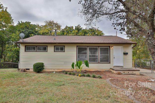 207 Kirkwood Circle - Photo 1