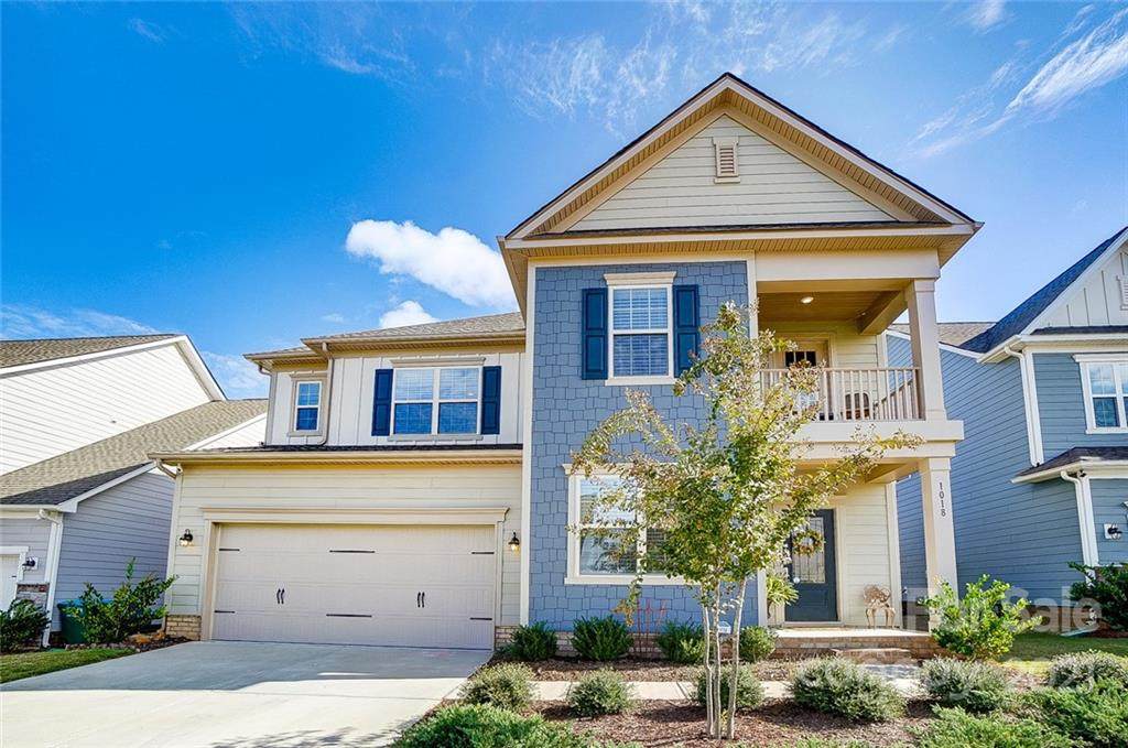 1018 Winnett Drive - Photo 1