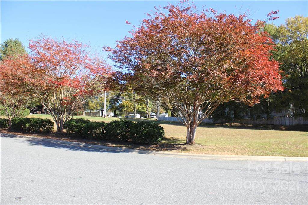 9B & 9C Main Avenue - Photo 1