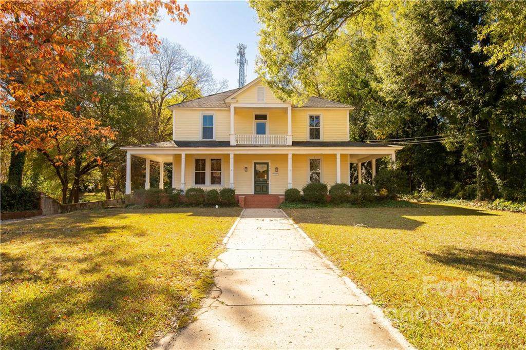 407 Chesterfield Avenue - Photo 1