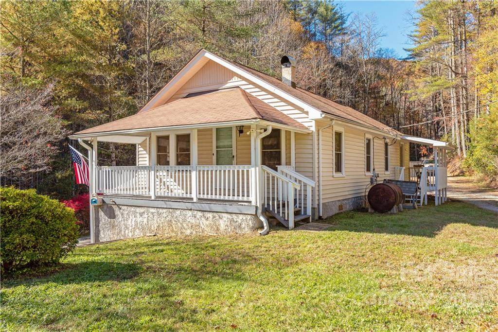 1896 Frozen Creek Road - Photo 1