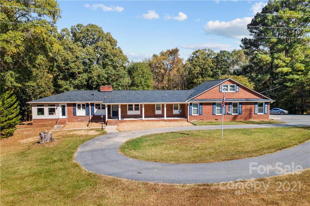 9330 Bellhaven Boulevard - Photo 1