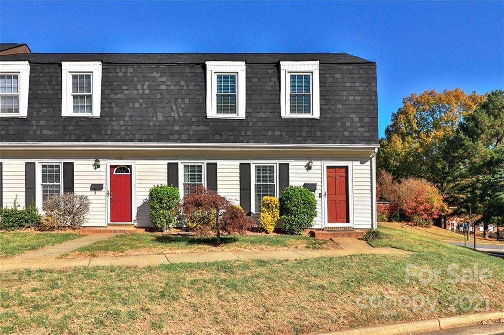 8352 Knights Bridge Road - Photo 1