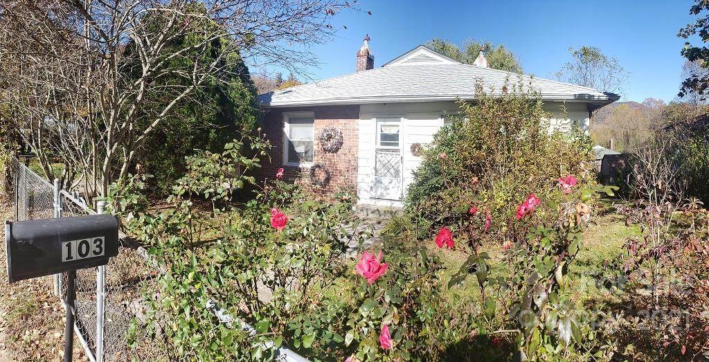 103 Gibbs Street - Photo 1
