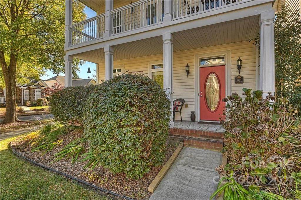 5101 Alysheba Drive - Photo 1