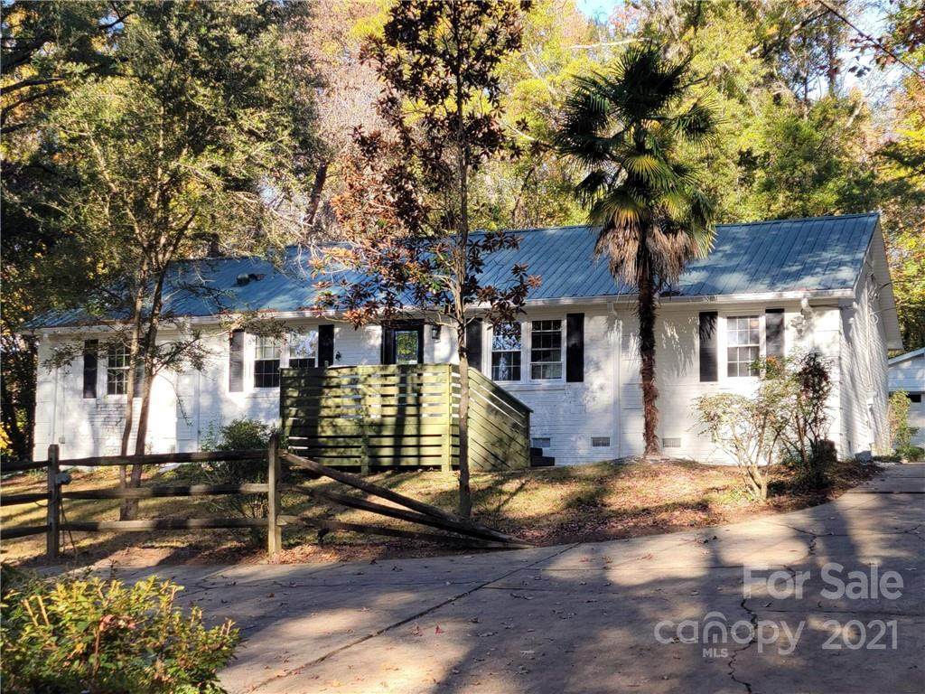 172 Brookwood Lane - Photo 1