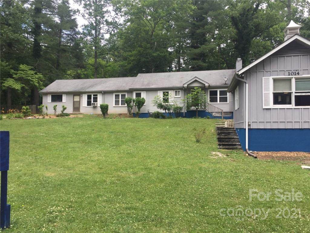 1014 Greenville Highway - Photo 1