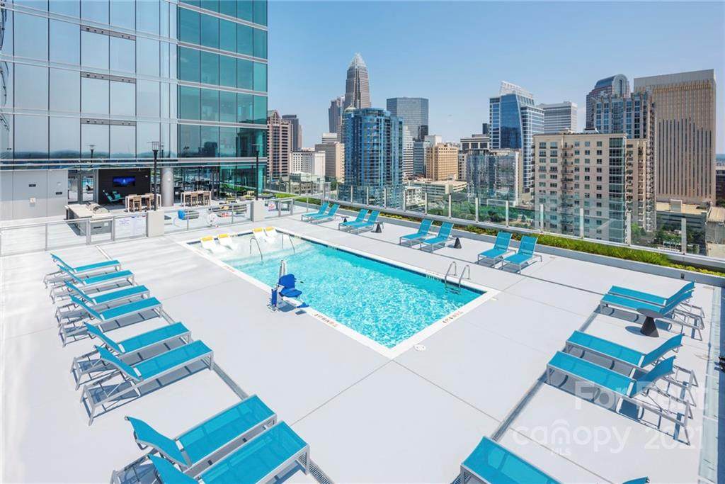 401 Graham Street - Photo 1