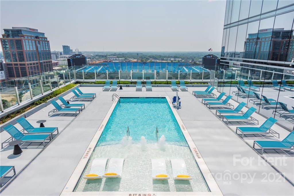 401 Graham Street - Photo 1