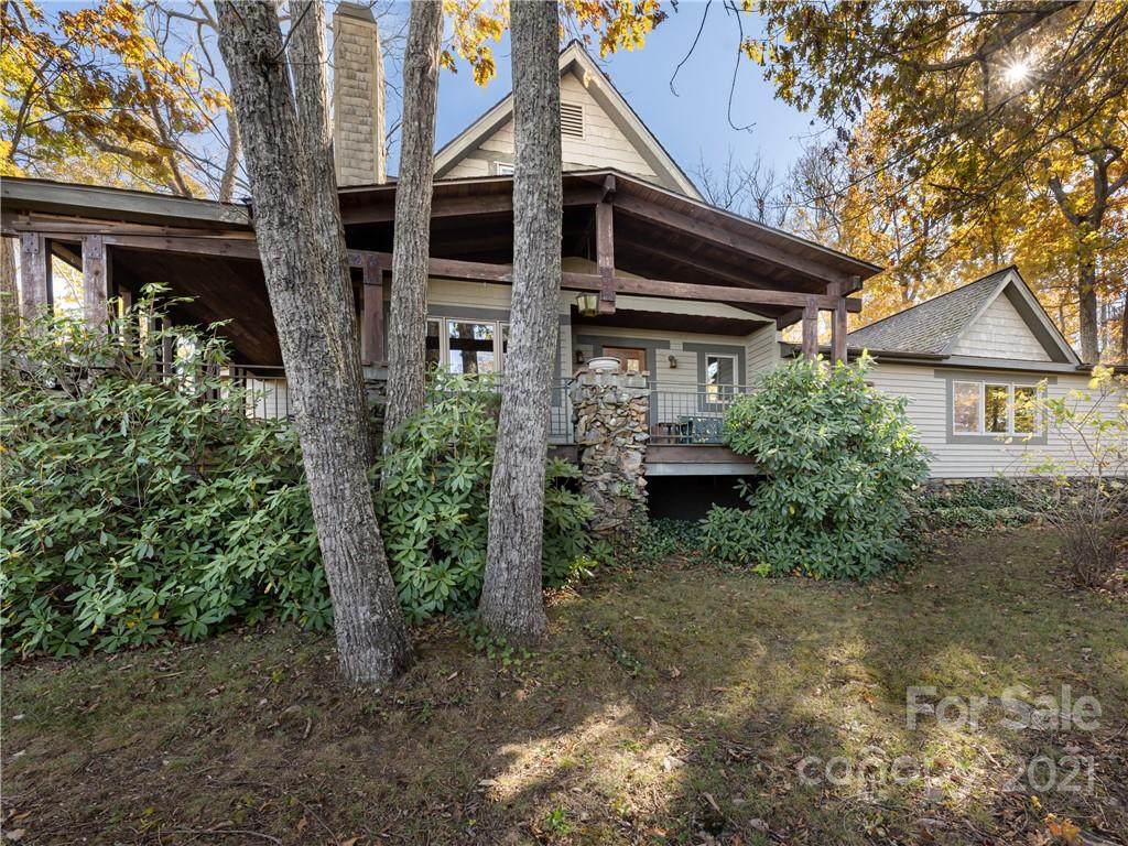 59 Crestwood Drive - Photo 1
