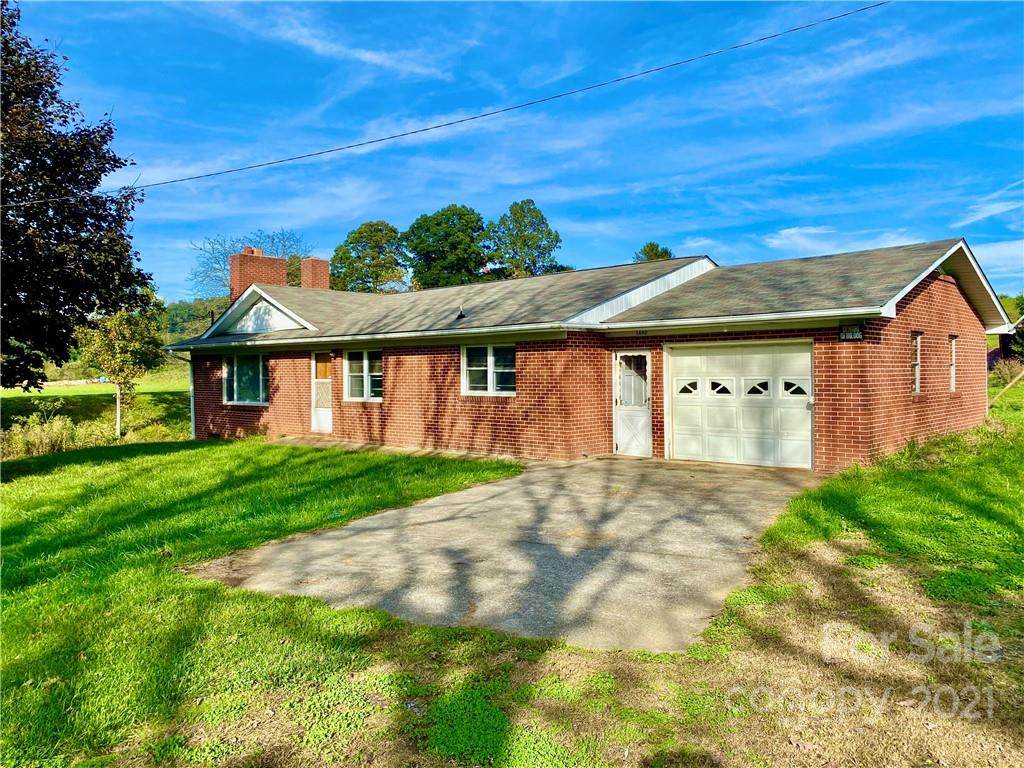 1640 Crabtree Road - Photo 1